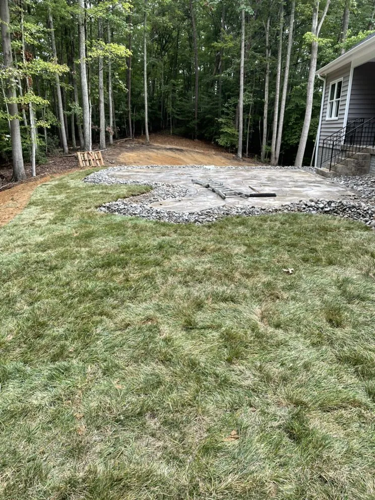 Expert yard cleanup service experts serving Lanham, MD - Servi­n Landscaping