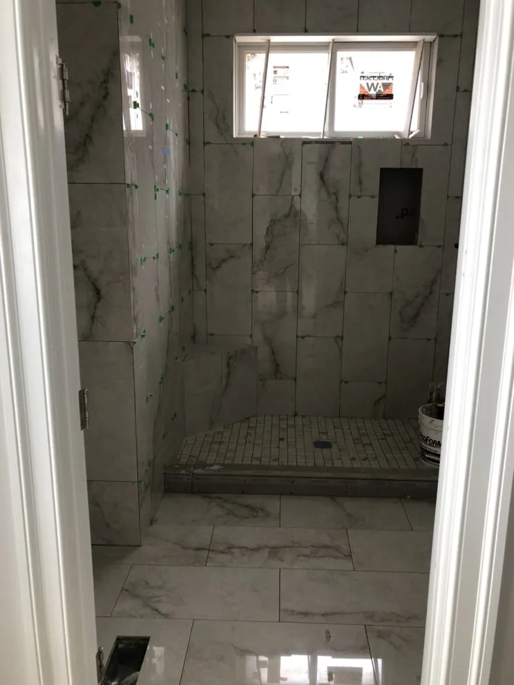 Local lawn mowing service experts serving Lanham, MD - Servi­n Landscaping