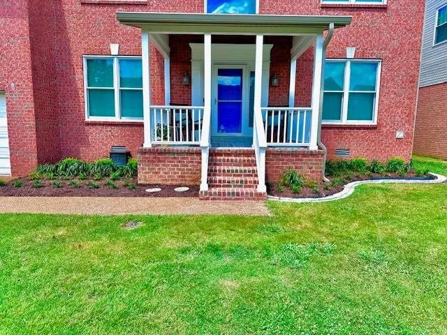 Affordable yard maintenance experts serving Franklin, TN - Serviz Proz