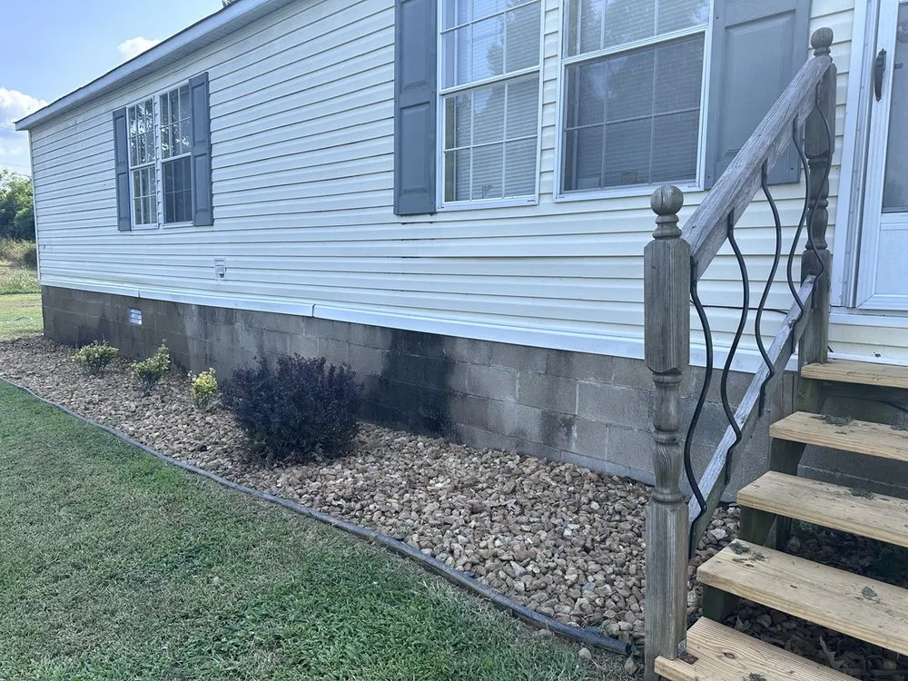 Affordable lawn mowing service experts serving Franklin, TN - Serviz Proz