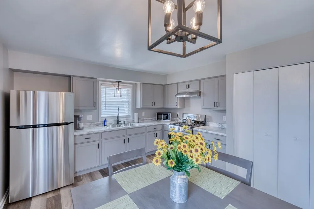 Professional yard cleanup service experts serving Elkhorn, WI - SES Facility Services