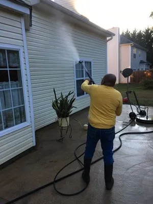 Set Pressure Washing Logo