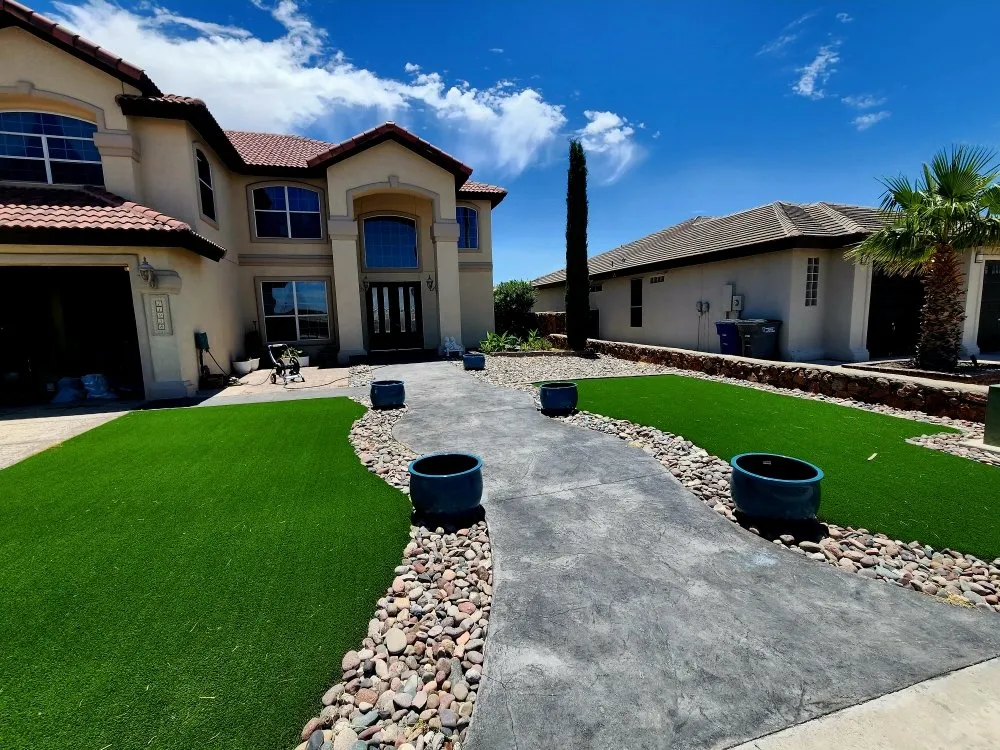 Custom landscape installation in El Paso, TX by Setcon Xeriscaping