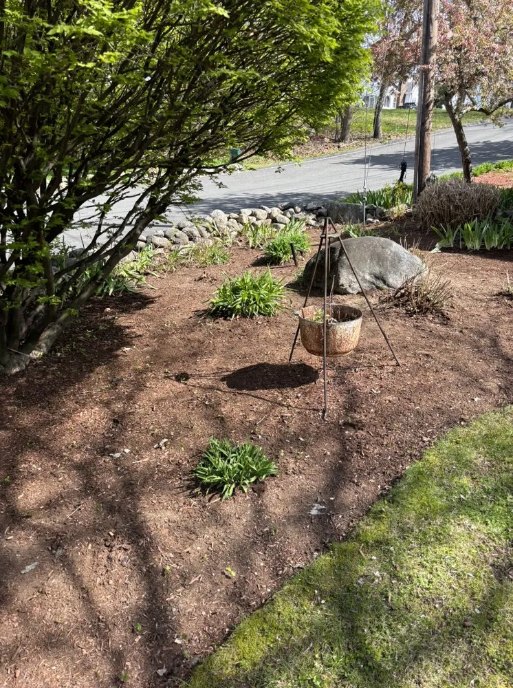 Custom residential landscaping in Woburn, MA by Sette Bello Landscaping