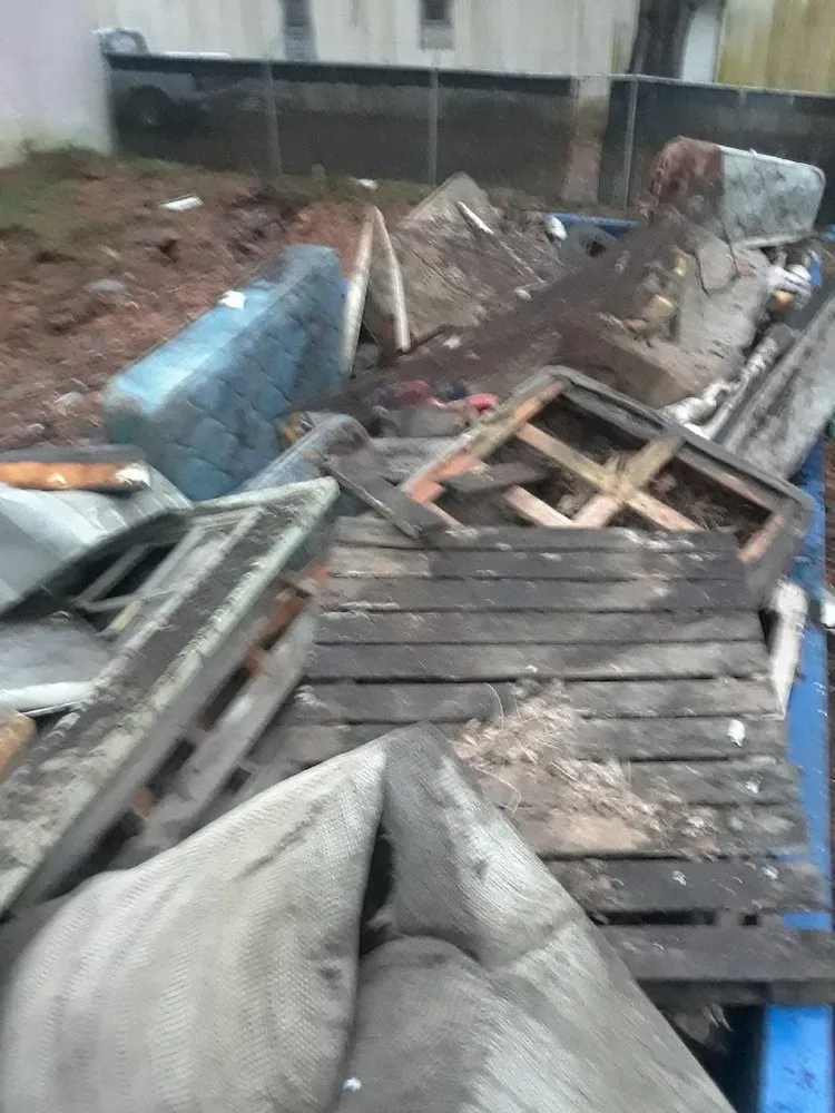 Top-rated landscaping services in Riverdale, GA - Settle For Less Lawncare