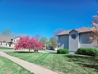 Local residential landscaping in Kansas City, MO by Seura Integrity Lawn