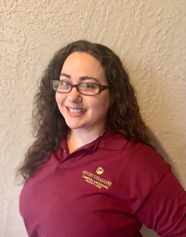 Affordable yard maintenance for year-round maintenance across Lakeland, FL - Seven Dragons