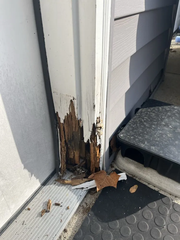 Reliable outdoor landscaping in Reynoldsburg, OH by Seven J Home And Lawn