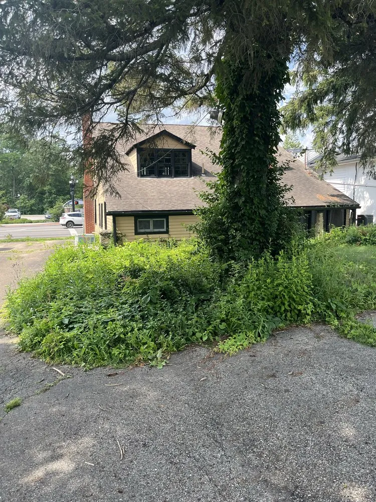 Top-rated lawn mowing service in Reynoldsburg, OH - Seven J Home And Lawn