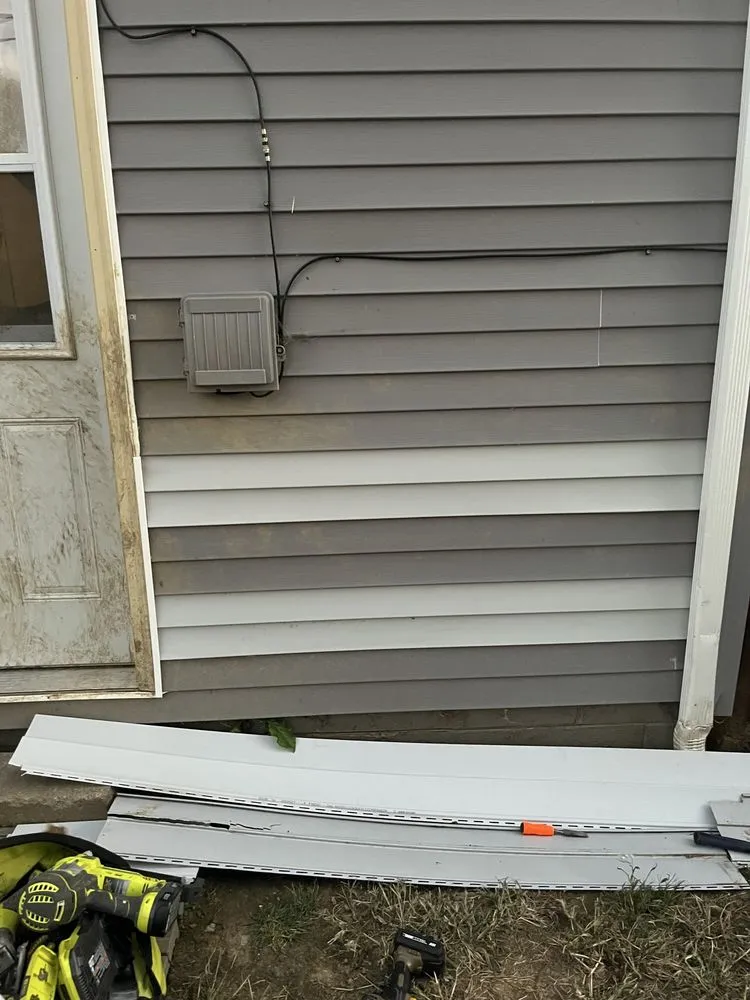 Top-rated lawn care service for beautiful yards across Reynoldsburg, OH - Seven J Home And Lawn