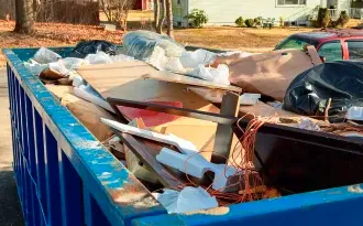 Custom yard maintenance in Elizabeth City, NC by Seven J's Trucking