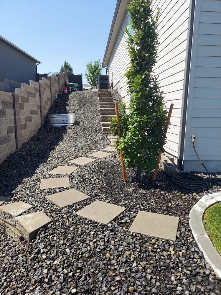 Expert lawn mowing service in Pasco, WA - Seven Scapes