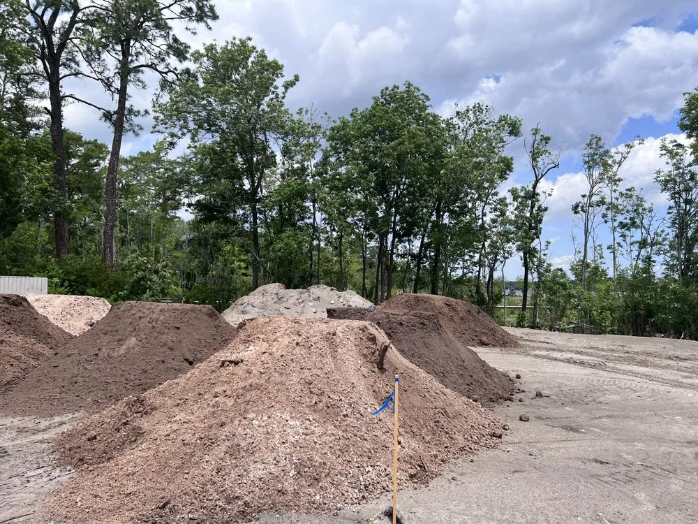 Local lawn mowing service for residential properties across Jacksonville, FL - Sevenfifteen dirt