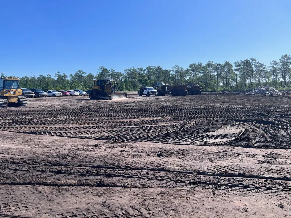 Expert landscape installation in Jacksonville, FL by Sevenfifteen dirt