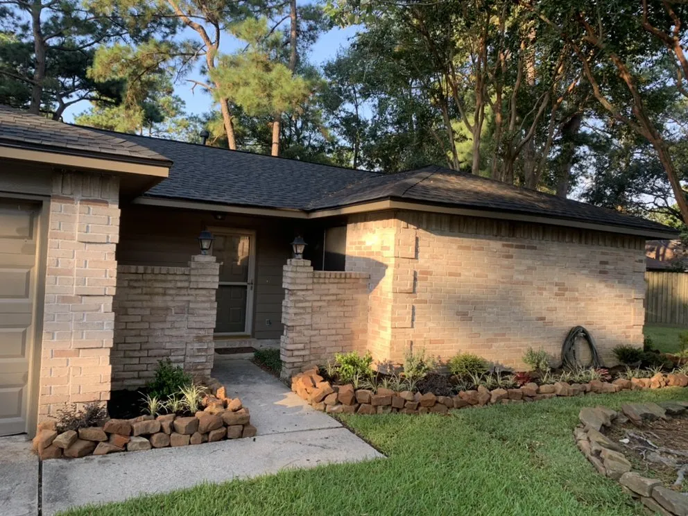 Affordable lawn care service for residential properties across Spring, TX - Seventree Landscaping