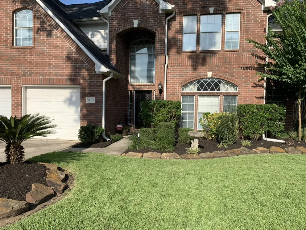Custom yard cleanup service with custom design across Spring, TX - Seventree Landscaping