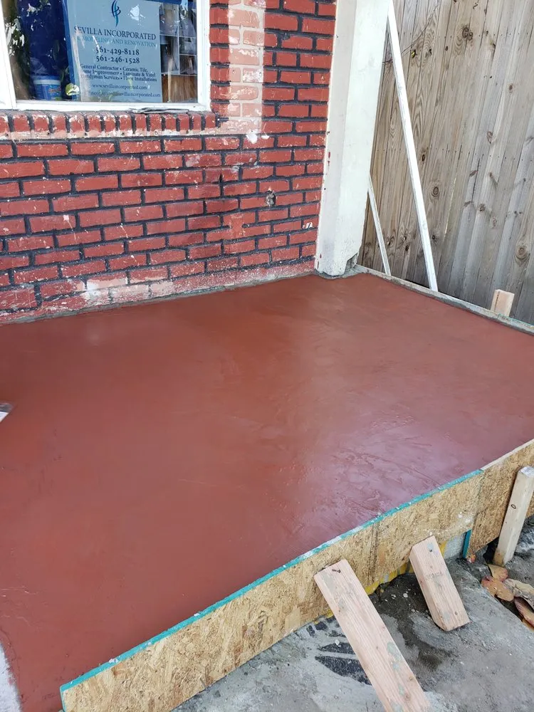 Reliable yard maintenance for beautiful yards in Lake Worth, FL by Sevilla Incorporated