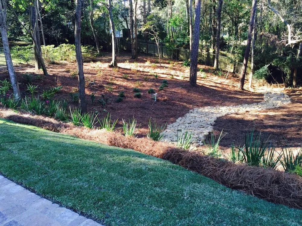 Expert outdoor landscaping experts serving Daphne, AL - Sexton Lawn & Landscape