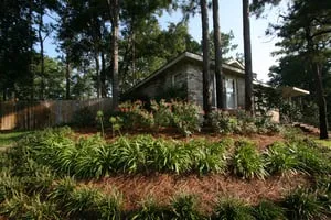 Affordable outdoor landscaping in Daphne, AL - Sexton Lawn & Landscape