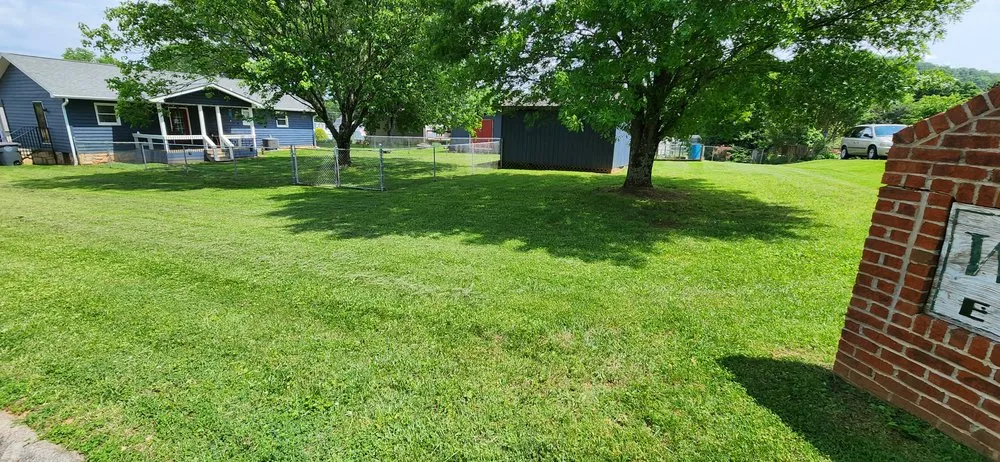 Top-rated yard maintenance near you in Church Hill, TN by Sexton Specialty Lawn Services