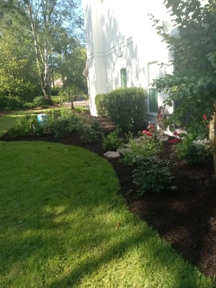 Local yard maintenance for beautiful yards in Panama City, FL by Sexton's all purpose