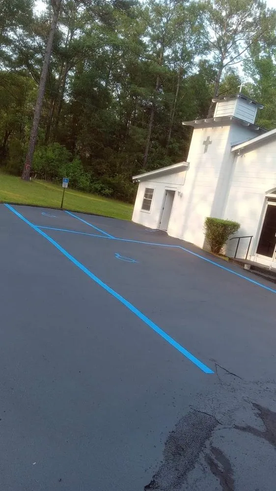 Professional yard maintenance for residential properties in Panama City, FL by Sexton's all purpose