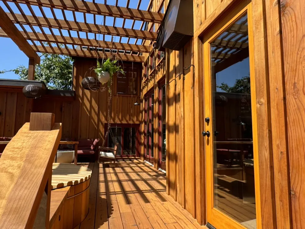 Custom landscape design experts serving SAN PABLO, CA - SF Construction & Landscaping