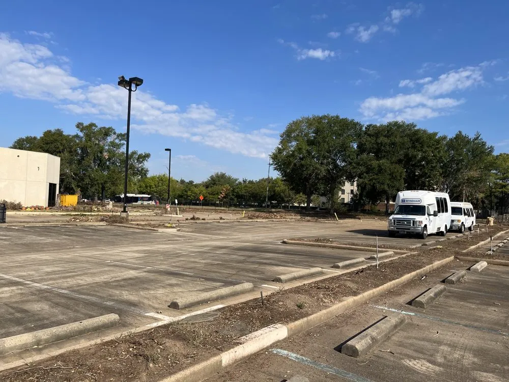 Professional garden landscaping in Houston, TX - S.F.A. Landscaping