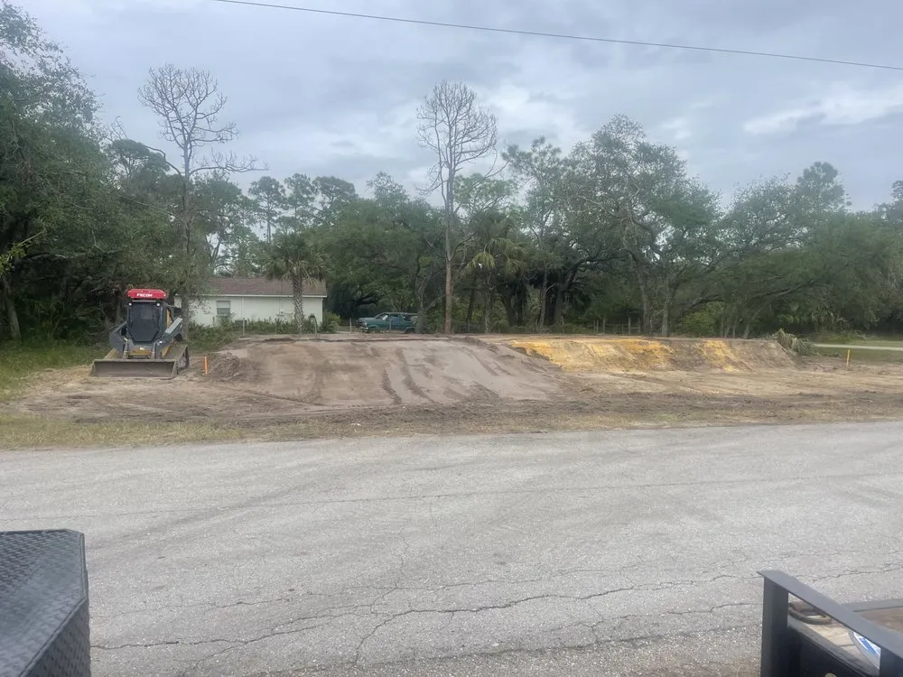 Expert yard cleanup service in Lehigh Acres, FL by S&G Contracting