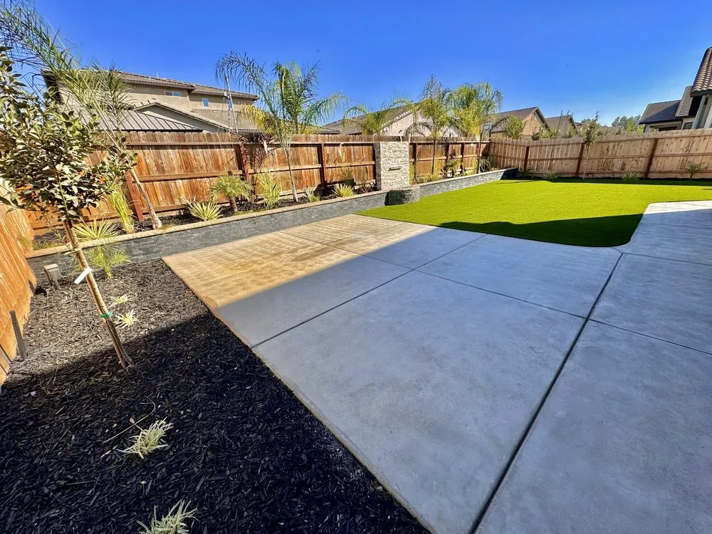 Custom residential landscaping in Reedley, CA - SG Landscapes