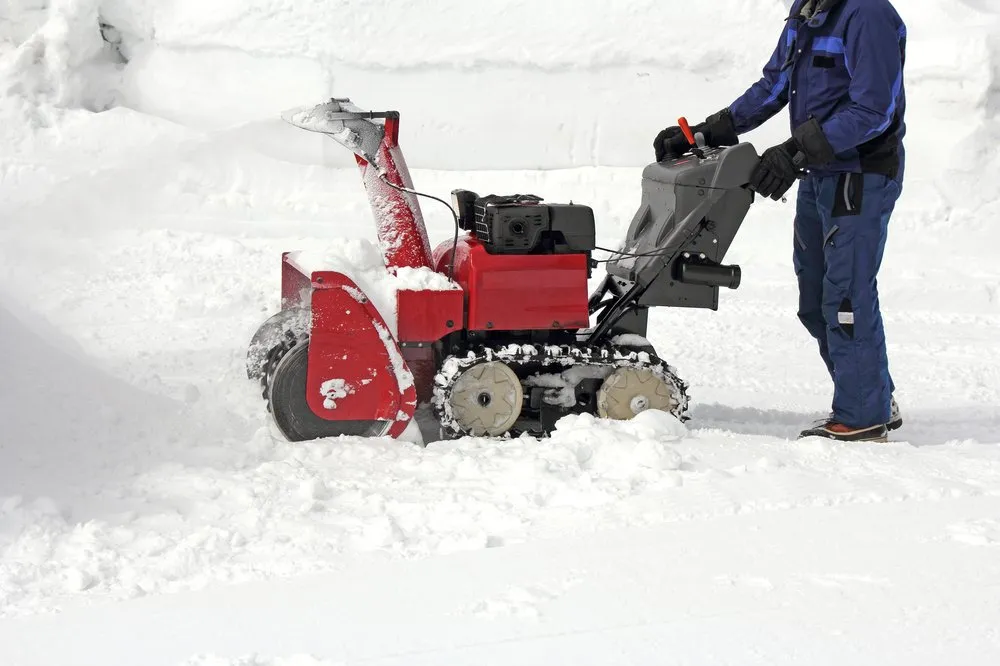 Expert lawn care service experts serving Lake Hopatcong, NJ - S&G Landscaping and Snow Removal