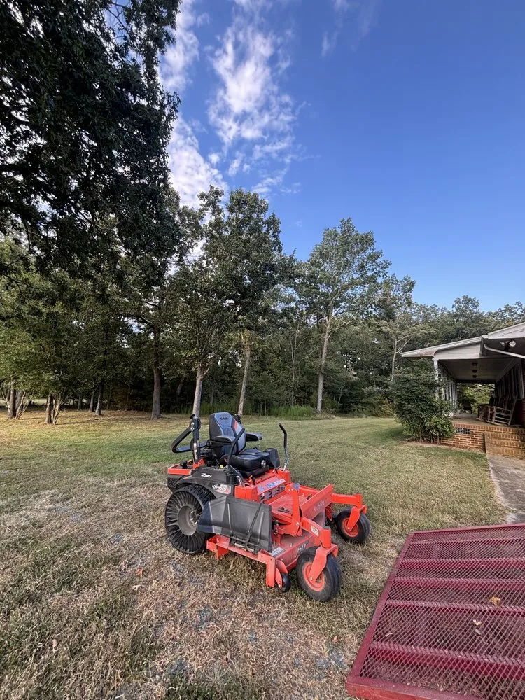 Affordable yard cleanup service experts serving Goldston, NC - SG Mowing