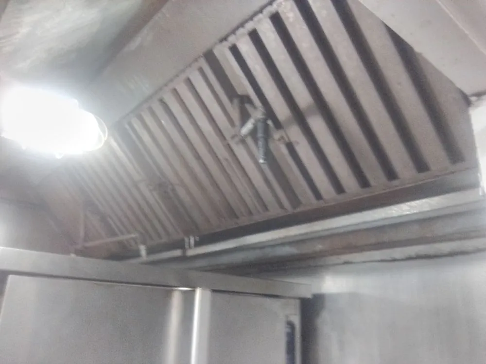 Top-rated lawn care service in Baltimore, MD by Sgc Assist