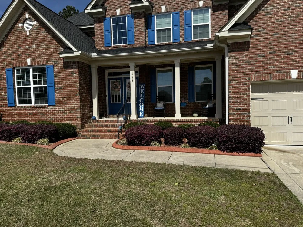 Professional garden landscaping in Hope Mills, NC by SGM Services