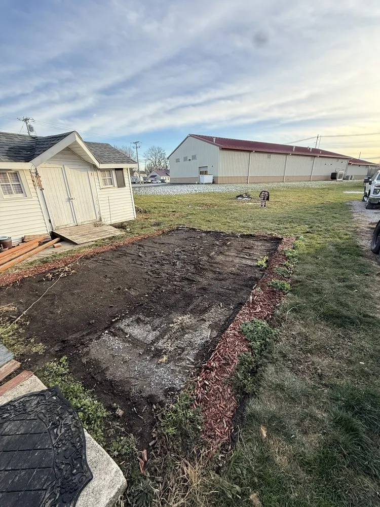 Expert yard cleanup service for residential properties in Findlay, OH by SH Lawn Care