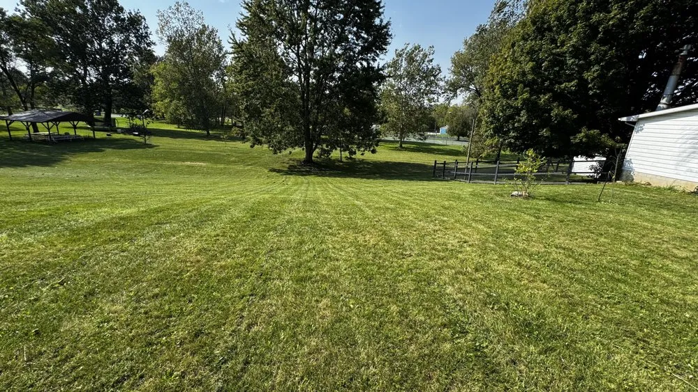Affordable landscape design experts serving Findlay, OH - SH Lawn Care