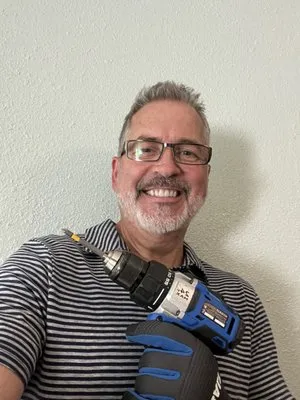 Shadow Eagle Services Logo