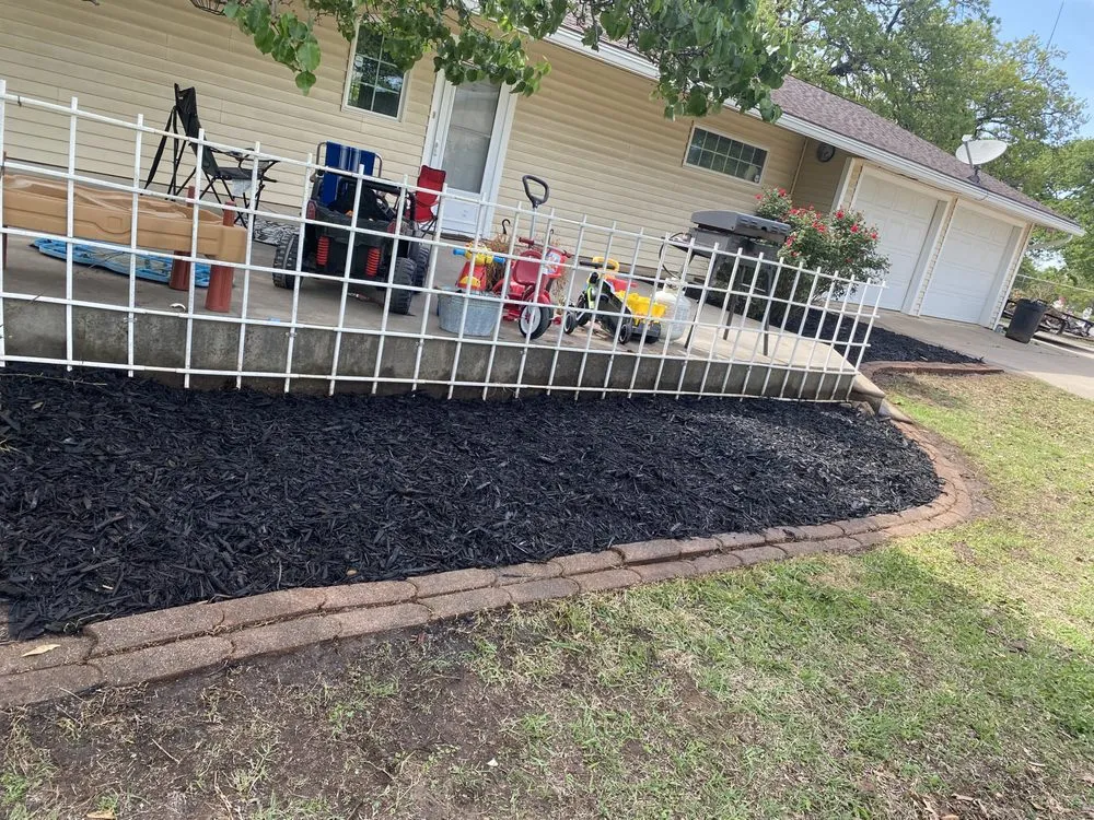 Professional outdoor landscaping in Ardmore, OK by Shady Greens Landscaping