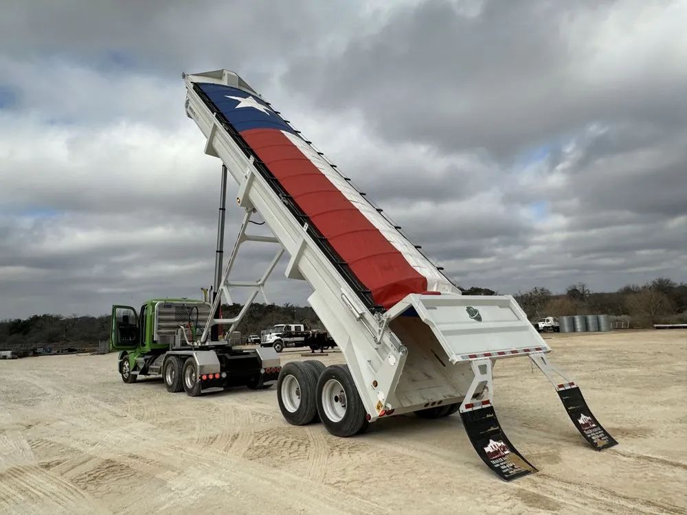 Professional yard maintenance for beautiful yards in San Antonio, TX by Shady Oaks Express