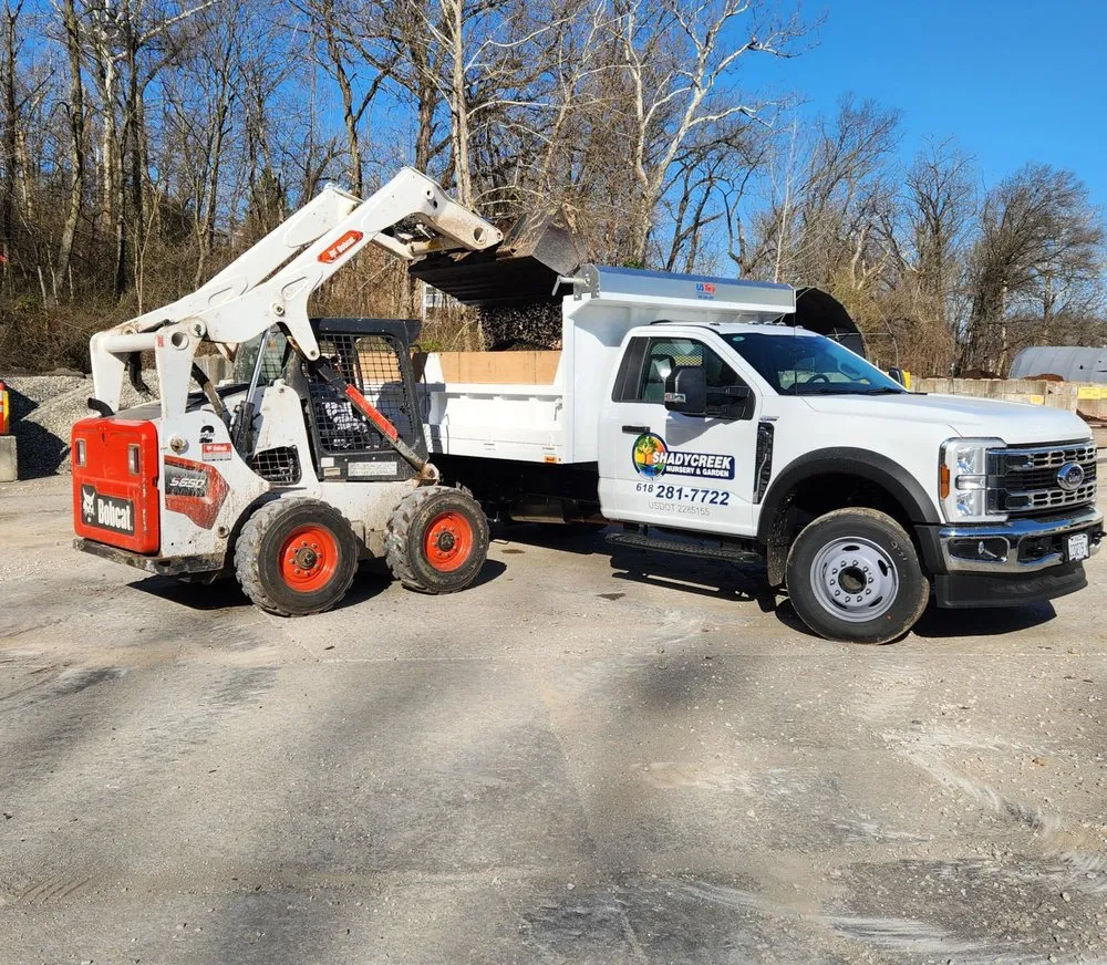 Professional yard maintenance for homes in Columbia, IL by Shadycreek Nursery & Garden