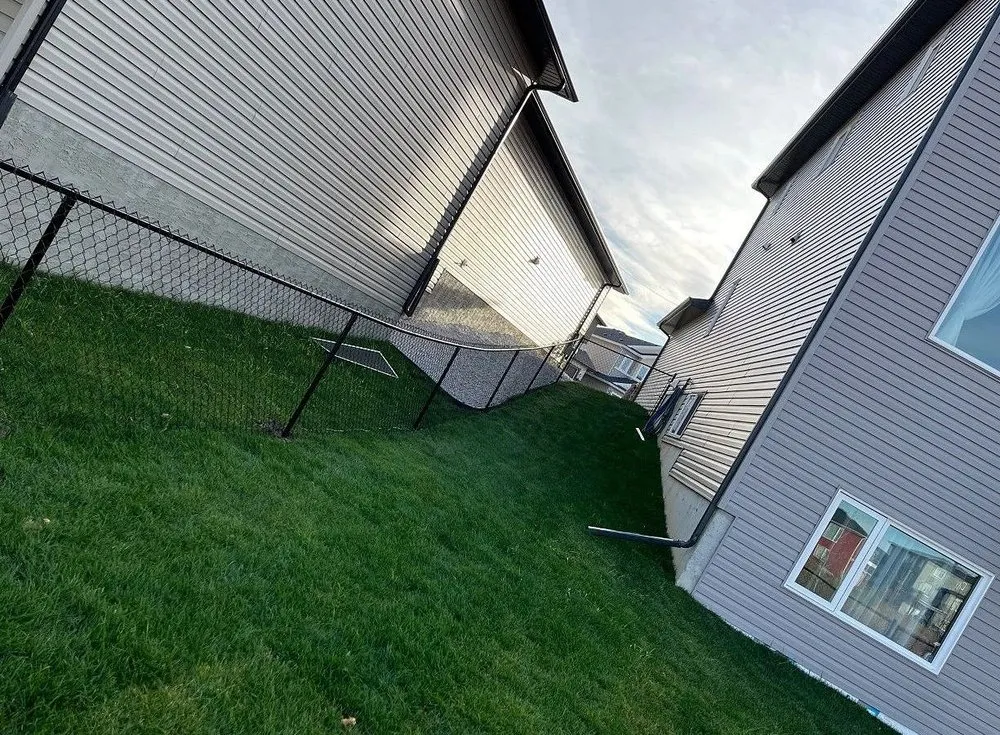 Custom landscaping services for residential properties in Pittsburgh, PA by Shadyside Lawn Services