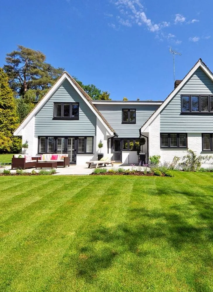 Top-rated garden landscaping experts serving Pittsburgh, PA - Shadyside Lawn Services