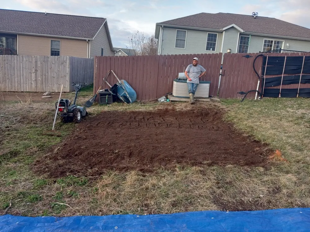 Trusted lawn mowing service for year-round maintenance in Pekin, IL by Shaffer Beautification