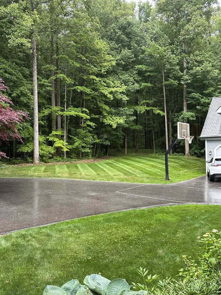 Local landscape installation experts serving Novelty, OH - Shaker Detail