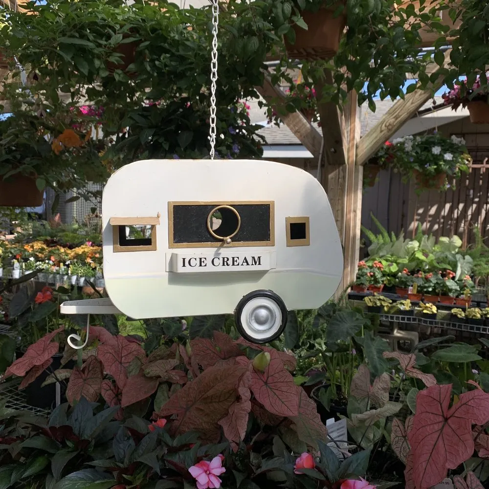 Professional garden landscaping in Brookfield, CT by Shakespeare's Garden