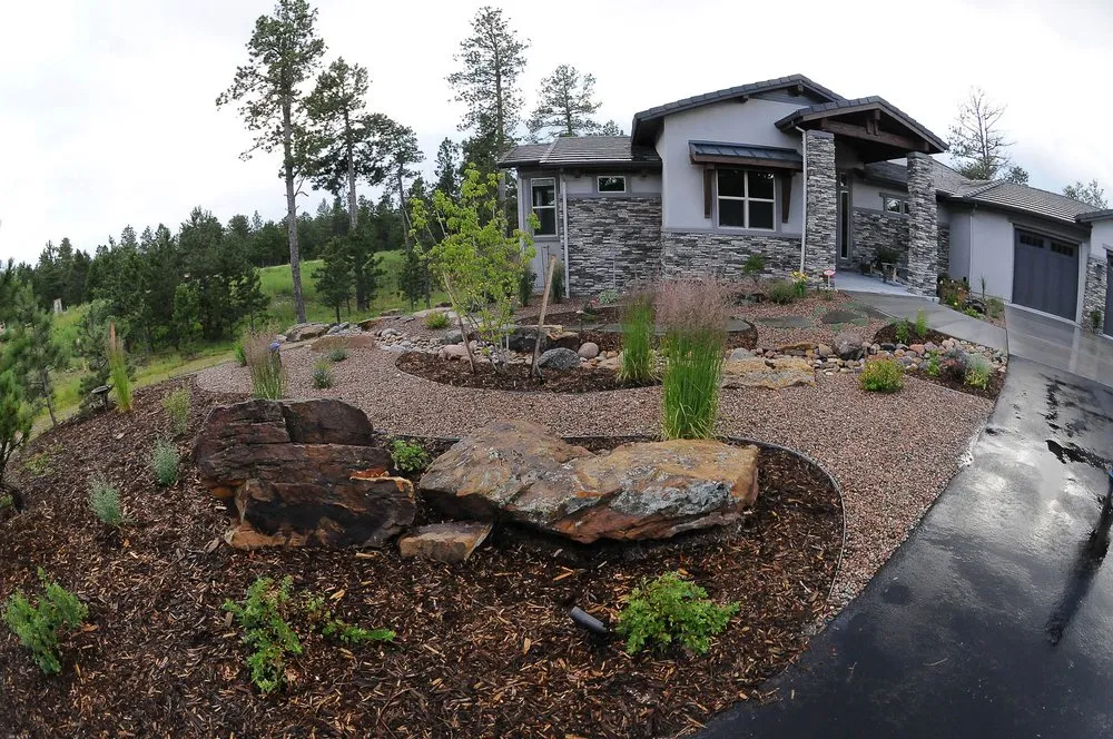 Reliable landscape installation experts serving Aurora, CO - Shambach Contrivers
