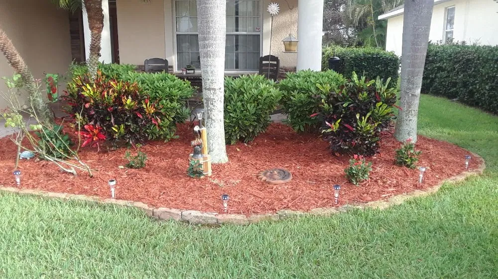 Custom residential landscaping for homes across Bradenton, FL - Shane's Lawn And Handyman Service