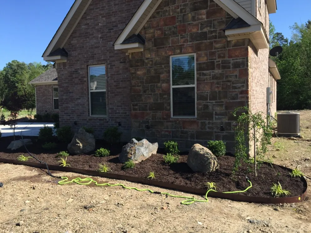 Expert outdoor landscaping for beautiful yards in Hot Springs, AR by Shane’s Lawn Services