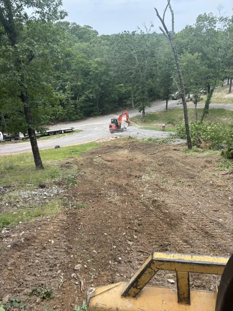 Affordable outdoor landscaping experts serving Vian, OK - Shane’s Rock & Dirt Work at Tenkiller