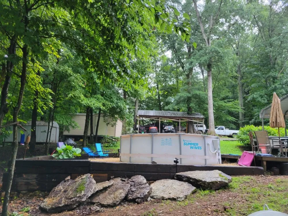 Reliable yard maintenance for year-round maintenance in Athens, AL by Shanghi Stone